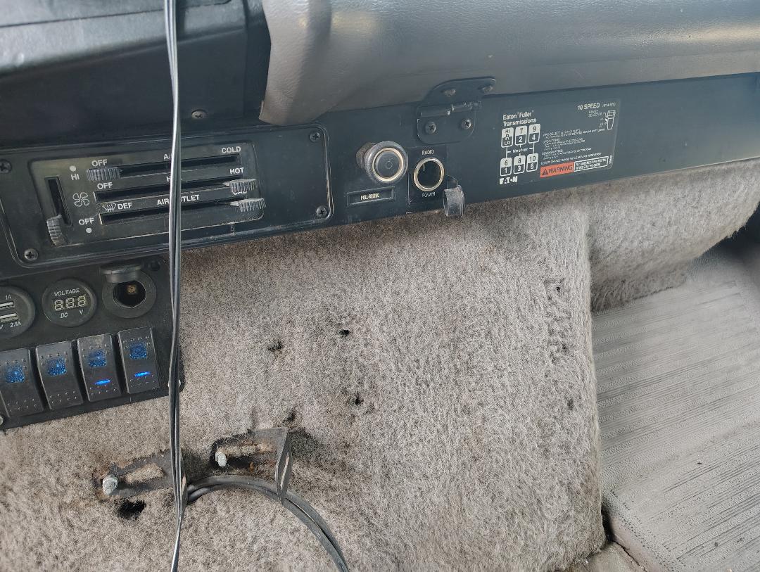 1994 INTERNATIONAL 9200 6x4 - Image 39